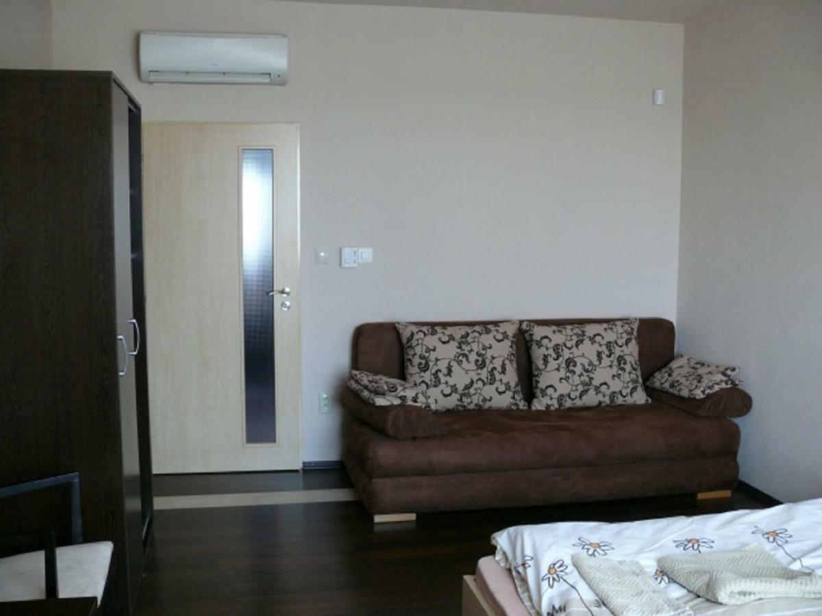 Aquasleep II Otel Veľký Meder Dış mekan fotoğraf